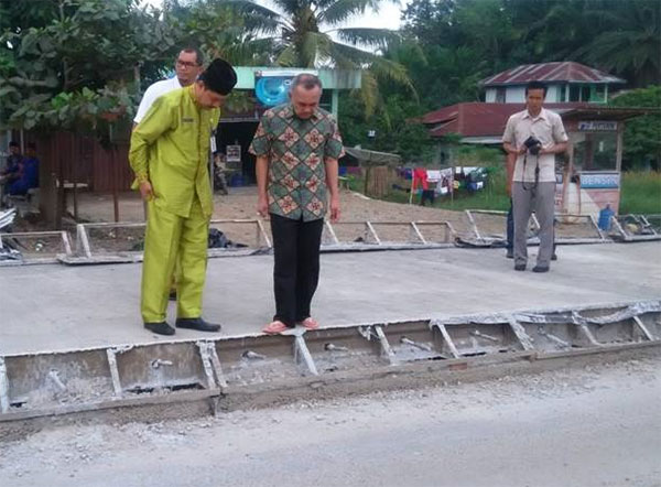Sukseskan Riau Menyapa Dunia, Tahun Ini Pemprov Riau Bangun Jalan Spanjang 2.981 KM dan 8 Jembatan